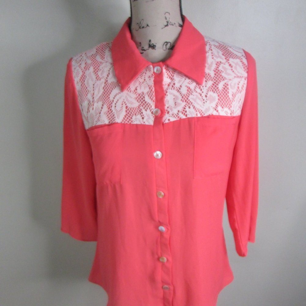 Nurture Blouse M Coral Button Up 3/4 Sleeve - Picture 2 of 11